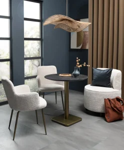 Armstoel Olle in de kleur Creme - COCOmaison