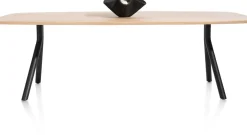 Arvada ovale eiken eettafel met zwart metalen poten 250x110cm