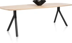 Arvada ovale eiken eettafel met zwart metalen poten 250x110cm