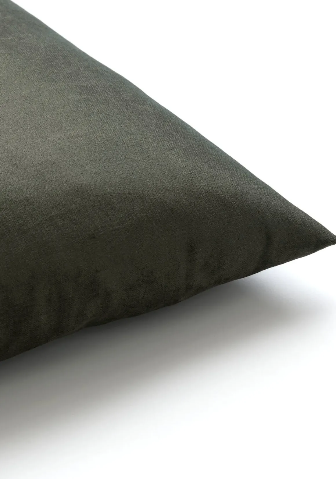 BeautiQ - Class kussen 45x45cm in de kleur Olijf - COCOmaison