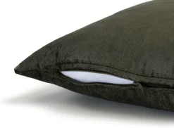 BeautiQ - Class kussen 45x45cm in de kleur Olijf - COCOmaison