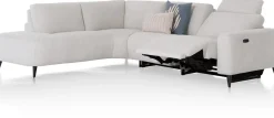 Carini, hoekbank 2,5 zits arm rechts electrisch + ottomane links - Vada Ivory