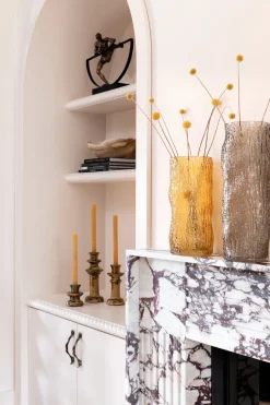 Climbing beeld (H33cm) in de kleur Goud - COCOmaison