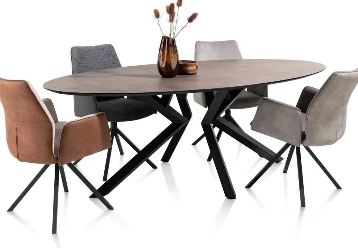 Masura ellipsvormige eettafel met zwarte metalen poot 180x100cm