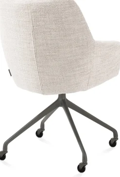 Mats armleuningstoel in de kleur Crème - XOOON