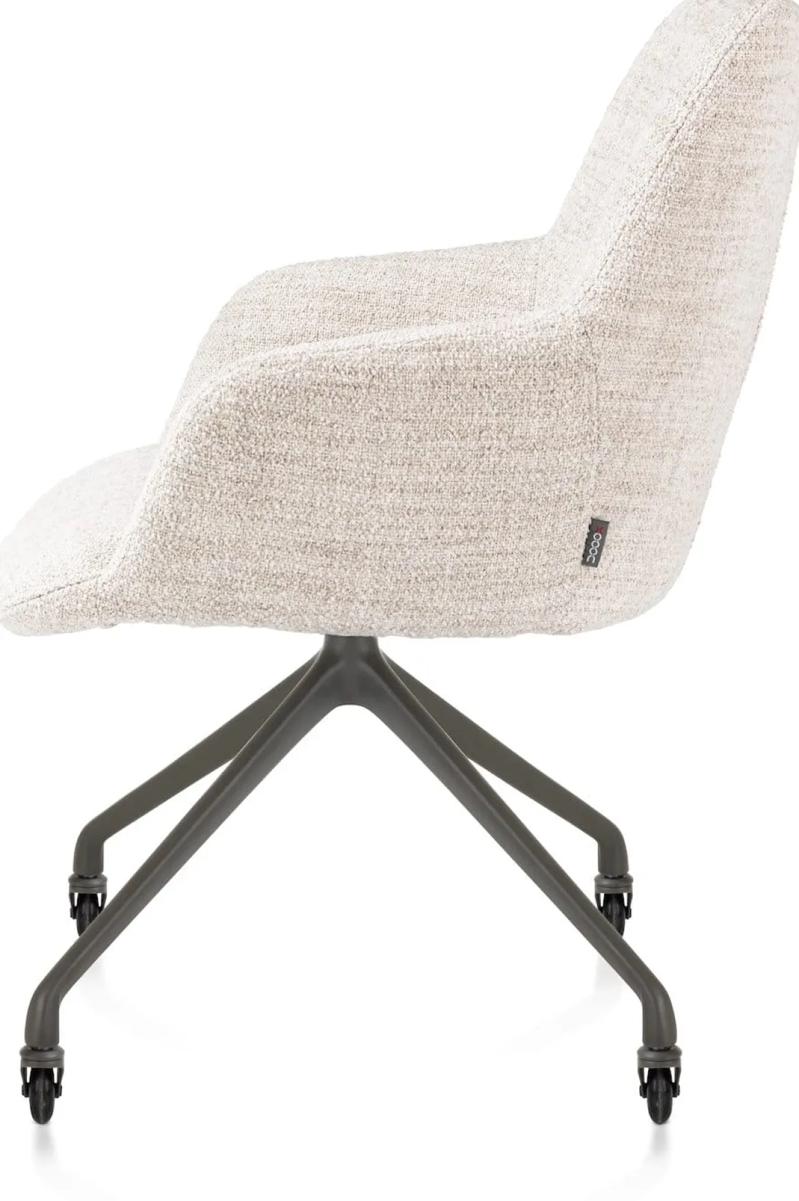 Mats armleuningstoel in de kleur Crème - XOOON