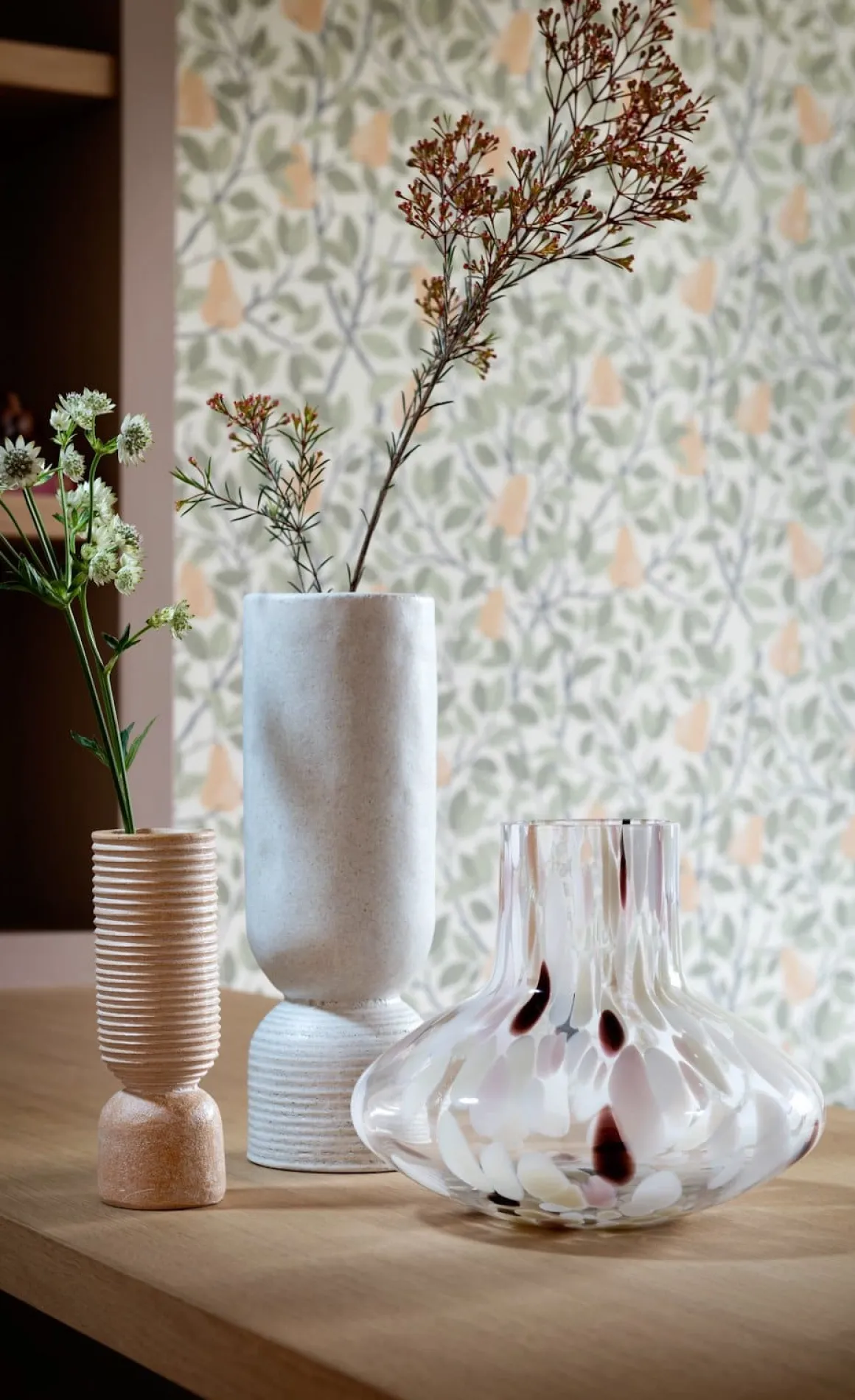 Nova vaas H30,5cm in de kleur Wit - COCOmaison