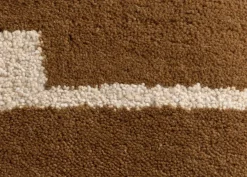 Olivia kussen (50x50cm) in de kleur Bruin - COCOmaison