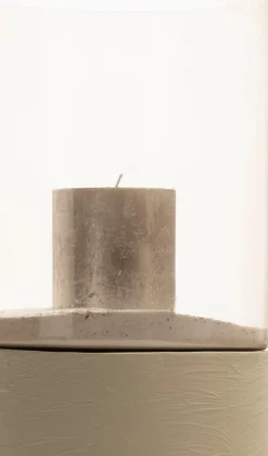 Reza windlicht (H74cm) in de kleur Taupe - COCOmaison