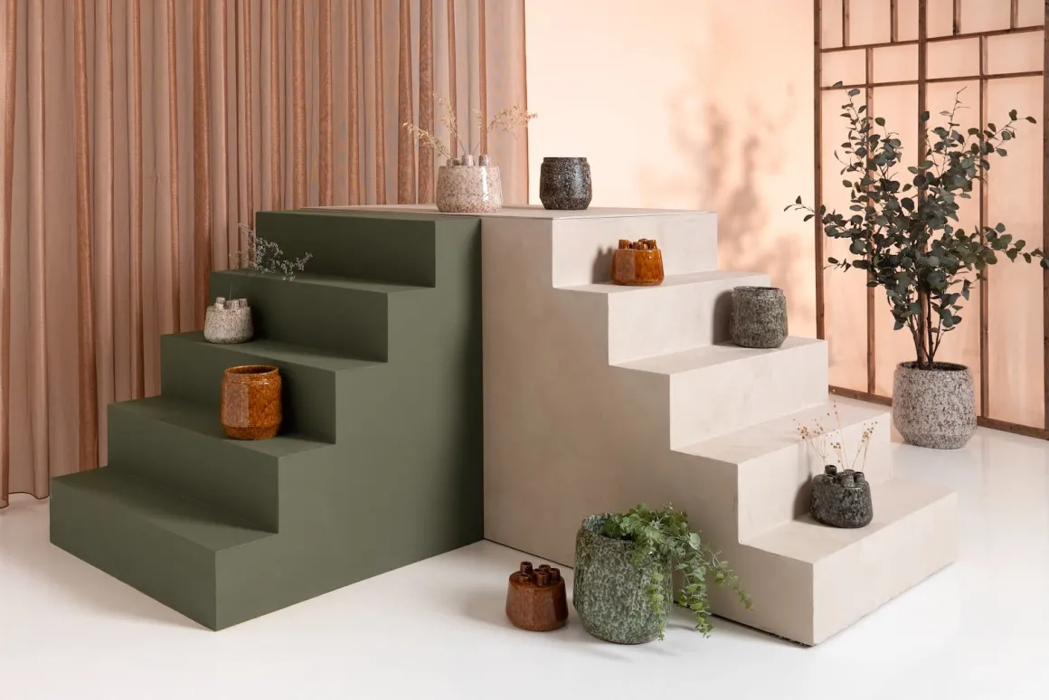 Safia vaas H21cm in de kleur Groen - COCOmaison