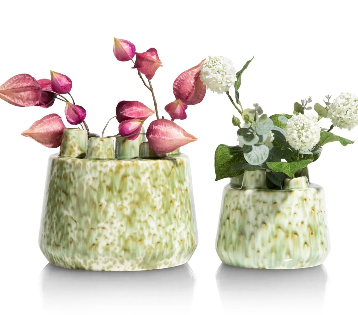 Safia vaas H21cm in de kleur Groen - COCOmaison