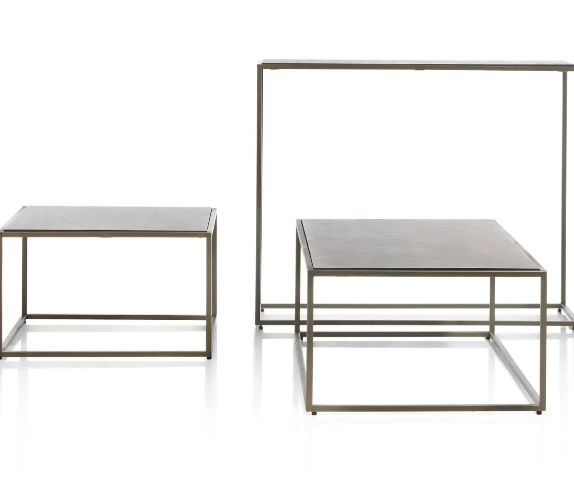 Stand Up salontafel in de kleur Goud - COCOmaison