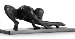 Stretching beeld H19cm in de kleur Zwart - COCOmaison