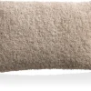 Teddy kussen 30x50cm in de kleur Beige - COCOmaison
