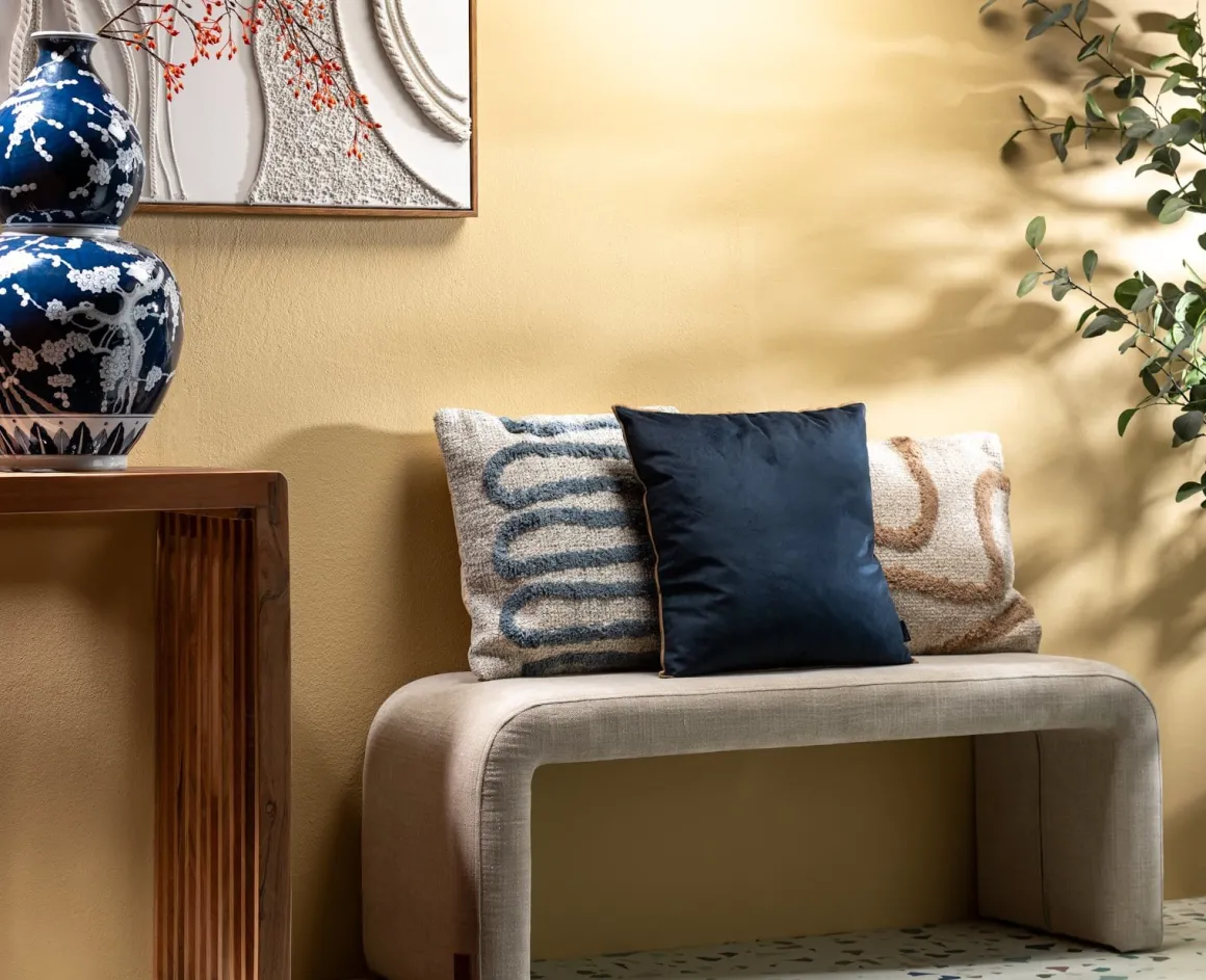 Tim kussen 45x45cm in kleur Blauw shop je bij COCOmaison