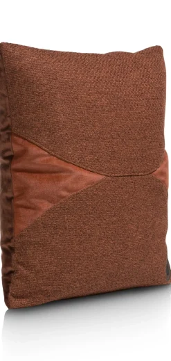 Timeless Aria kussen 45x45cm in de kleur Koper - COCOmaison