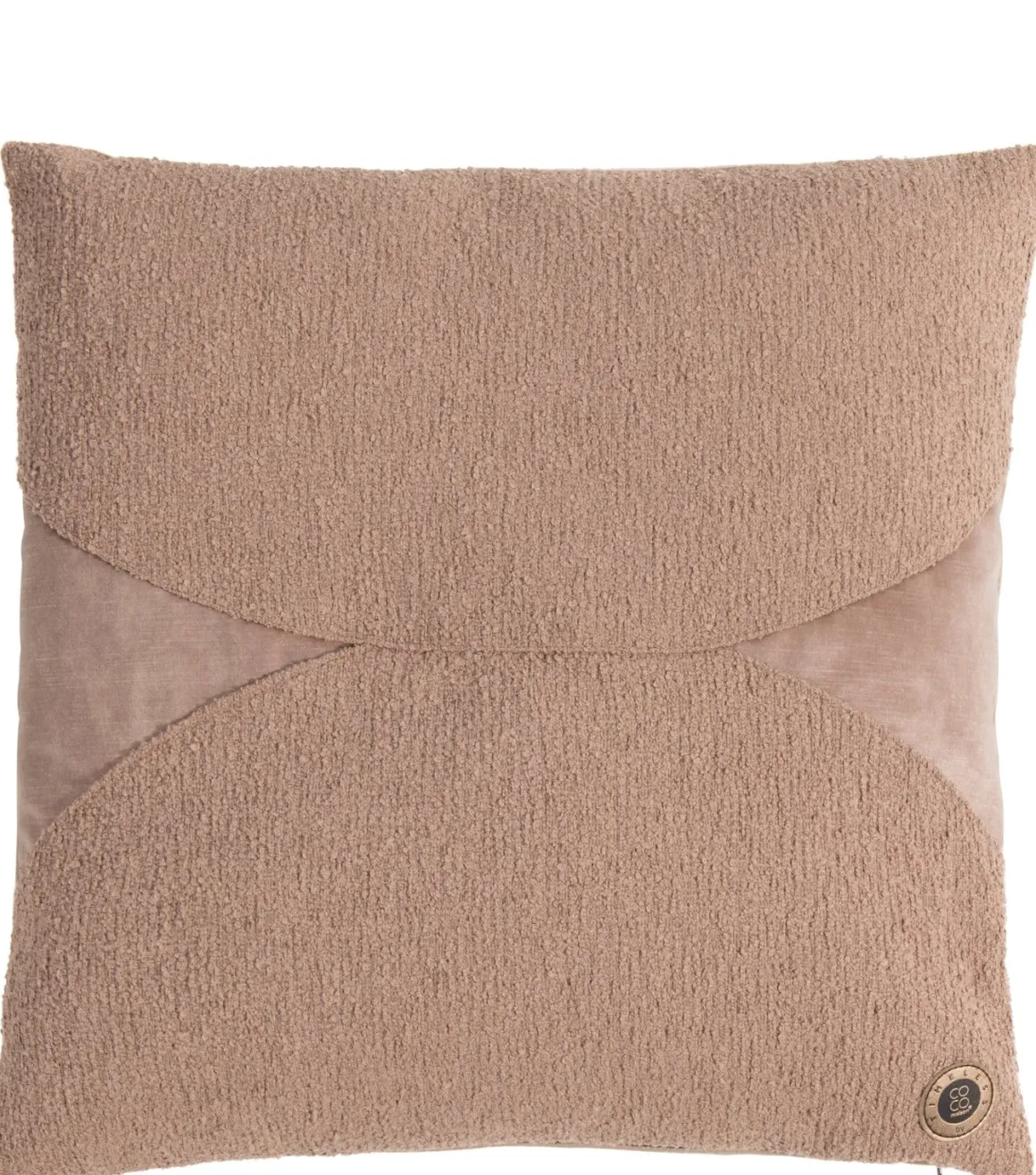 Timeless Aria kussen 45x45cm in de kleur Camel - COCOmaison