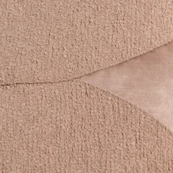 Timeless Aria kussen 45x45cm in de kleur Camel - COCOmaison