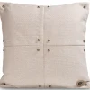 Timeless Avery kussen 50x50cm in de kleur Beige - COCOmaison