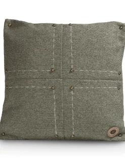 Timeless Avery kussen 50x50cm in de kleur Olijf - COCOmaison