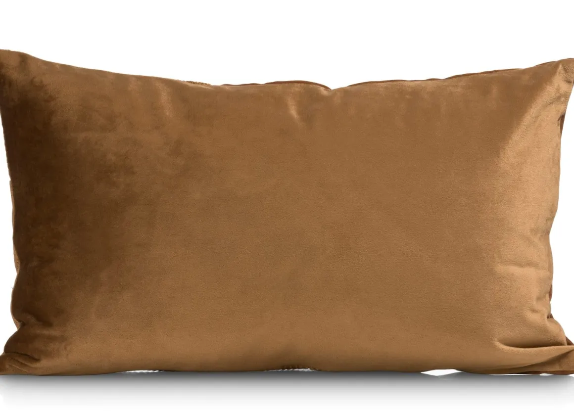 Timeless Scarlett kussen in de kleur Geel - COCOmaison