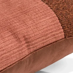 Timeless Scarlett kussen 30x50cm in de kleur Koper - COCOmaison