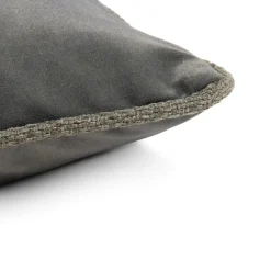 Timeless Sean kussen 60x60cm in de kleur Olijf - COCOmaison