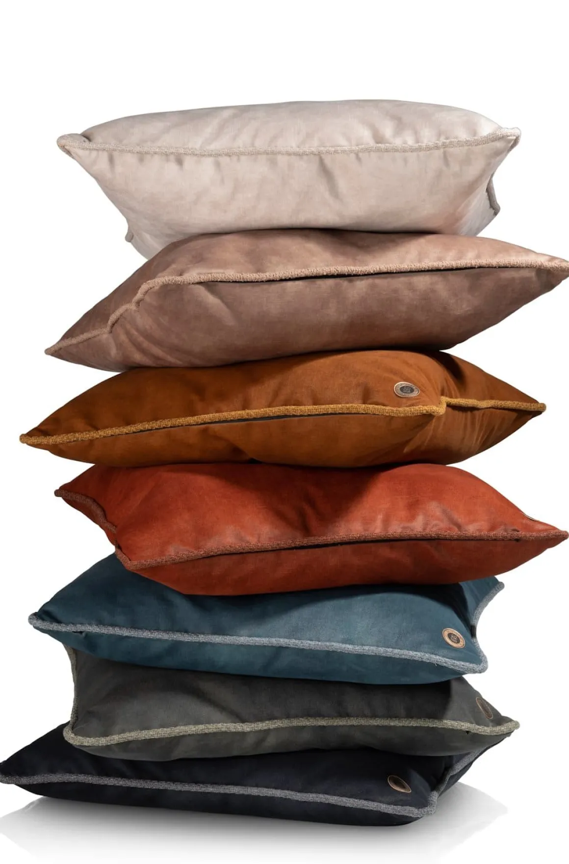 Timeless Sean kussen 60x60cm in de kleur Geel - COCOmaison