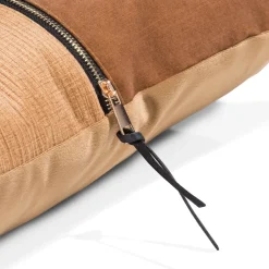 Timeless Sofia kussen 45x45cm in de kleur Geel - COCOmaison