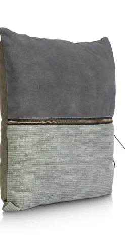 Timeless Sofia kussen 45x45cm in de kleur Olijf - COCOmaison